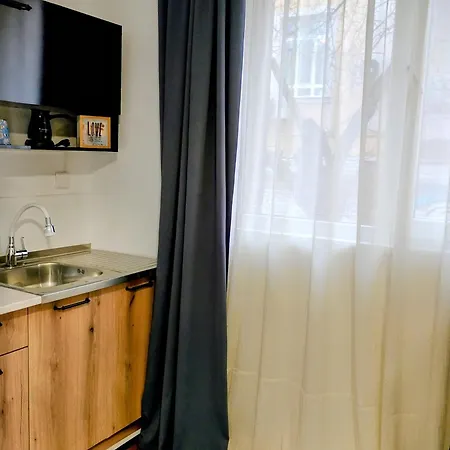 Guesthouse1 Karma369 Хостел *