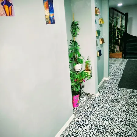 Guesthouse1 Karma369 *